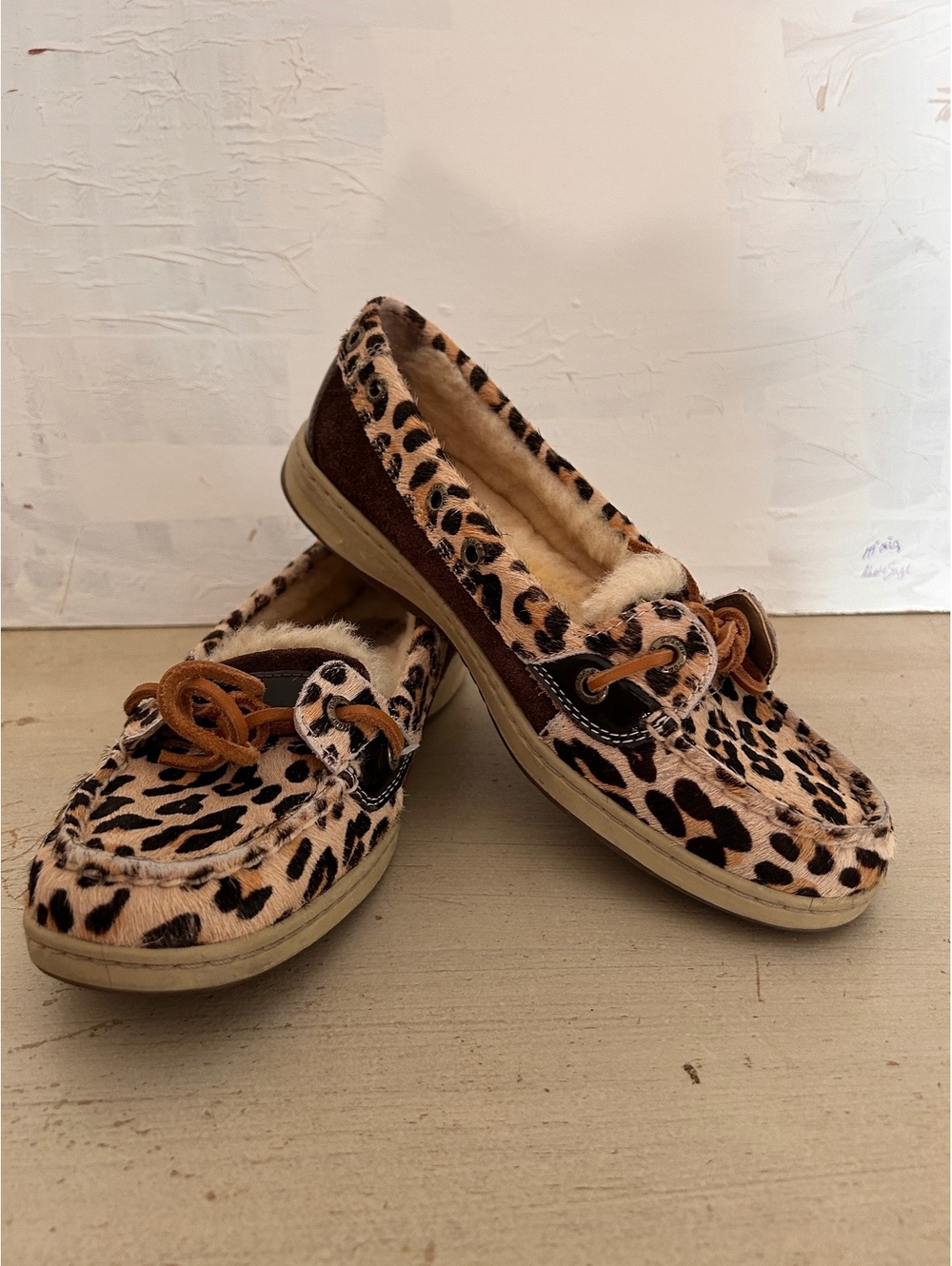 Sperry Leather Fabric Real Fursheep Boat Shoes For Woman Size 7M